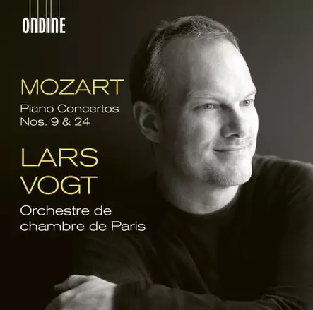 Mozart, W A - Piano Concertos Nos. 9 & 24 - Vogt, Lars - Classical CD - 822 - 1
