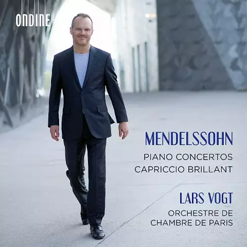 Mendelssohn, Felix - Piano Concertos & Capriccio brillant - Vogt, Lars - Klassinen CD - 817 - 1